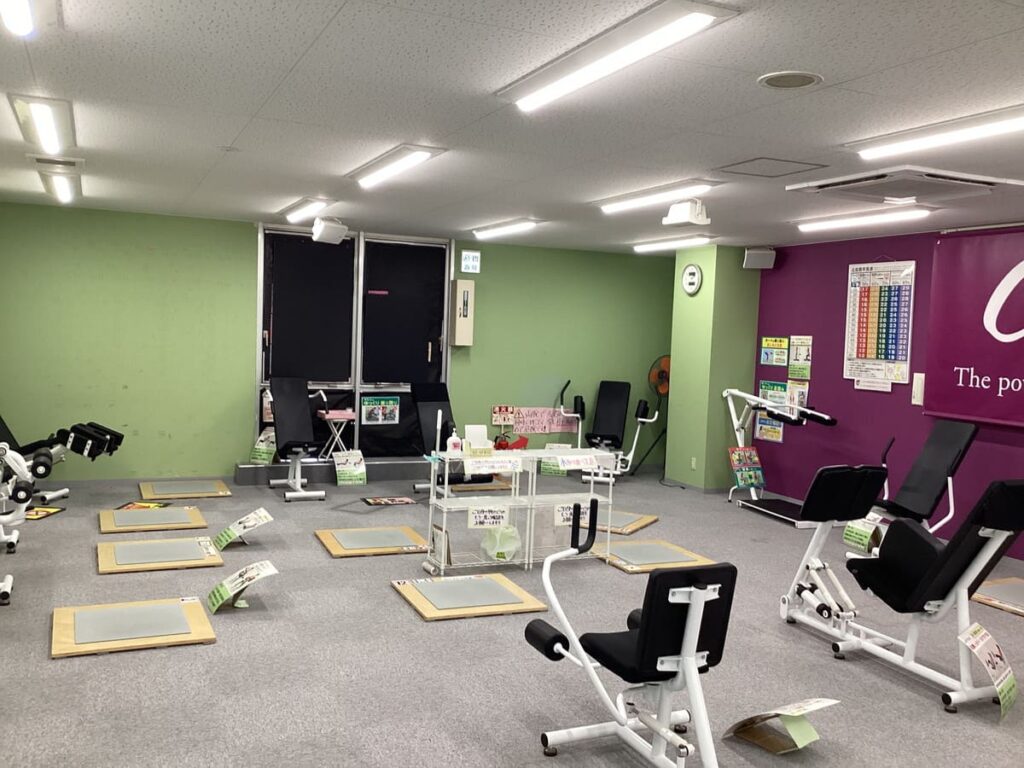 カーブス 大船駅前