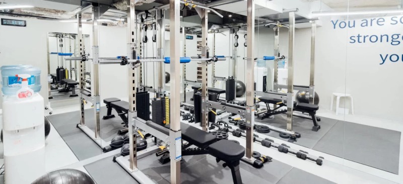 UNDEUX SUPERBODY 横浜店