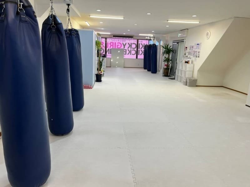 KICKY FITNESS 押上スカイツリー駅前店